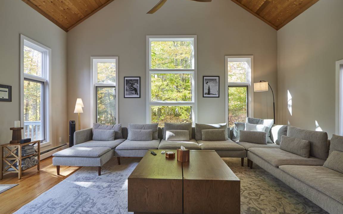 Photo of Livingroom in Stratton Mountain