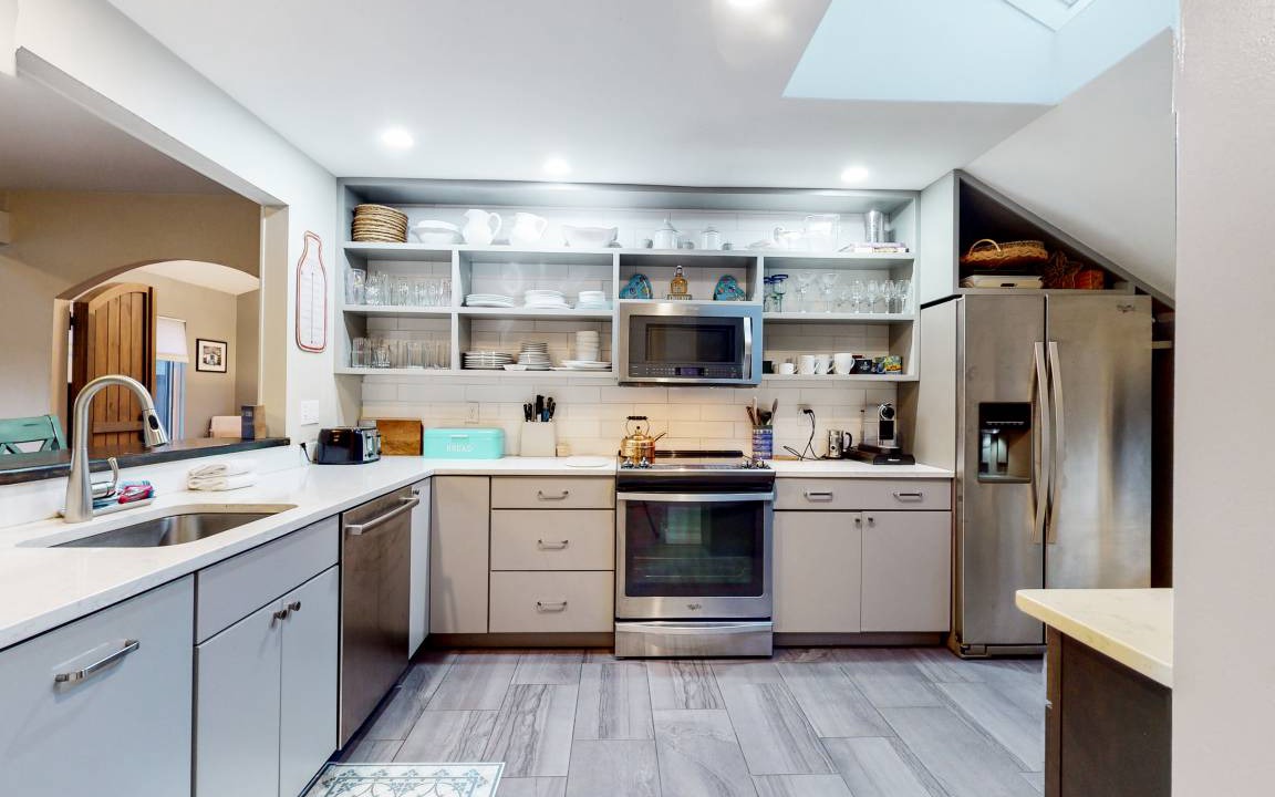 Photo of Kitchen in West Hartford