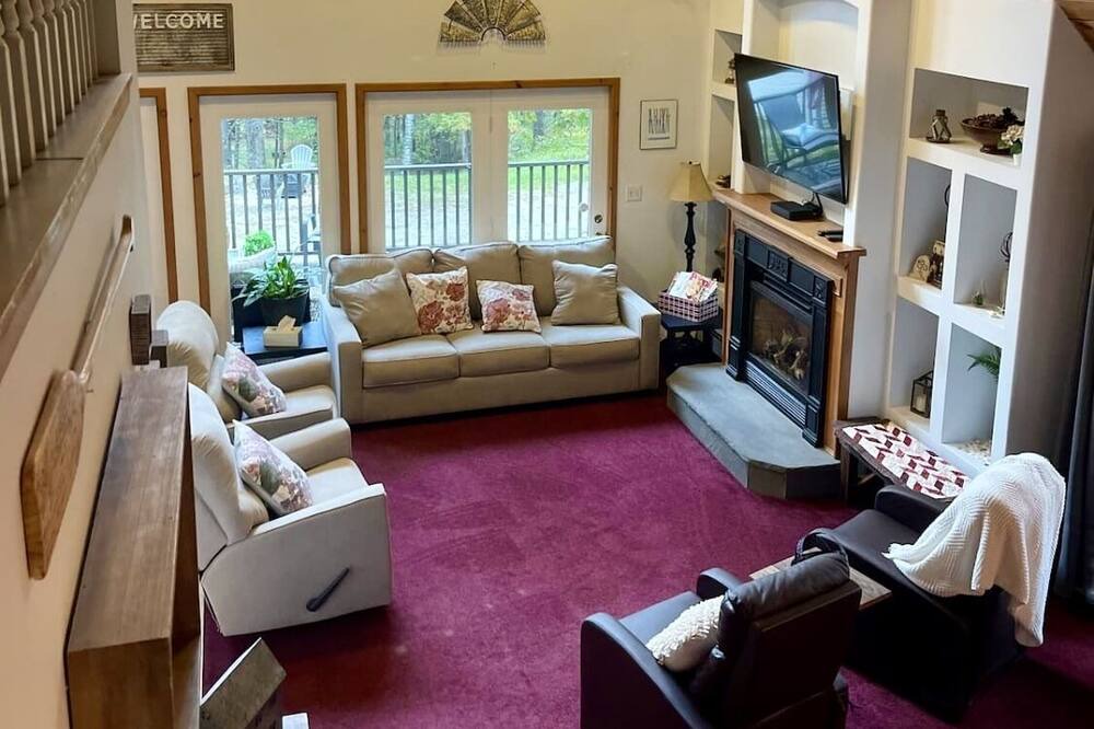 Photo of Livingroom in Shrewsbury