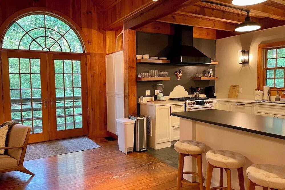 Photo of Kitchen in Middletown Springs