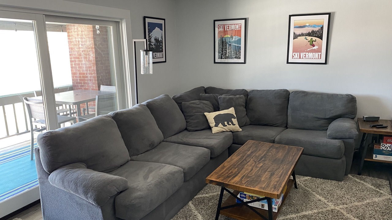 Photo of Livingroom in East Burke