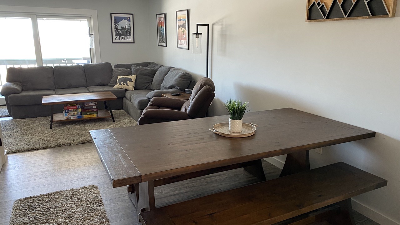 Photo of Livingroom in East Burke