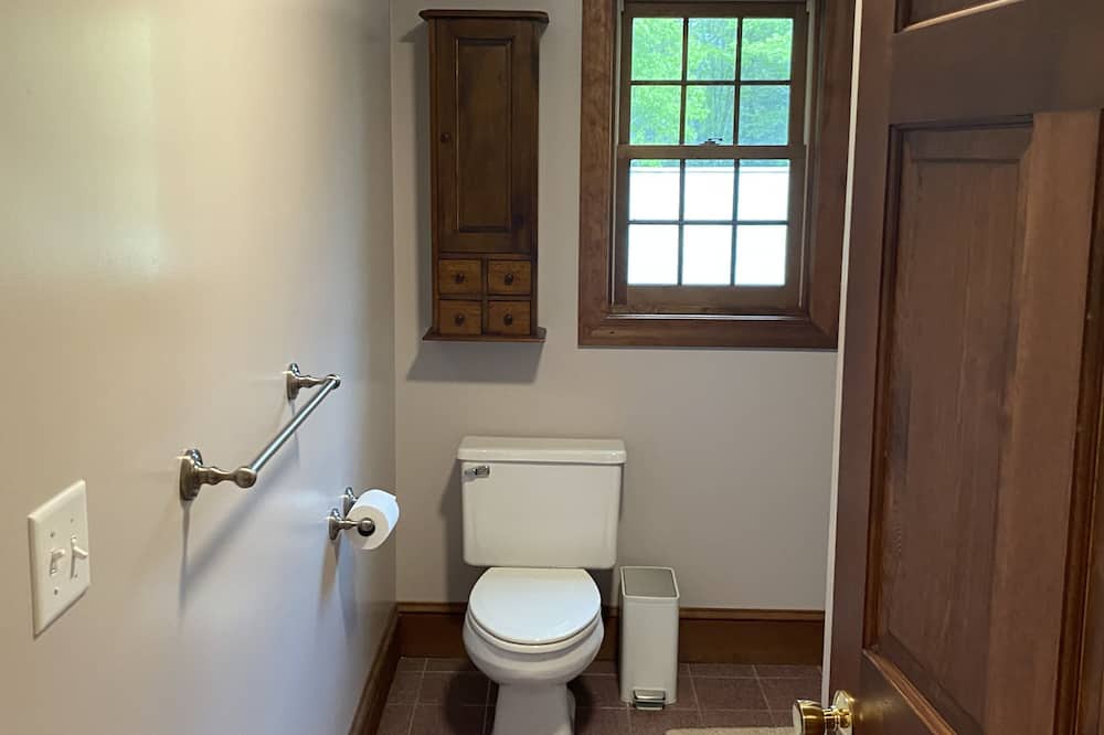 Photo of Bathroom in Poultney