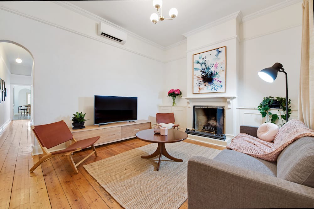 Photo of Livingroom in North Adelaide