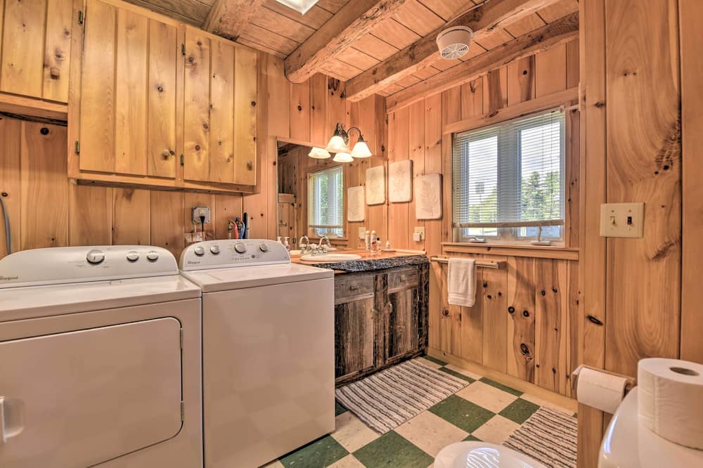 Photo of Bathroom in Franklin