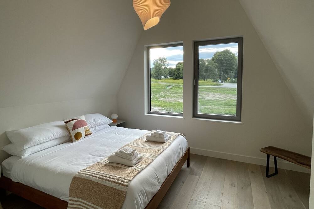 Photo of Bedroom in Castleton