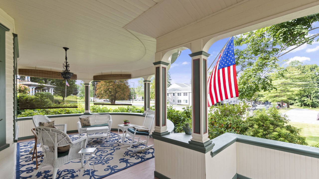 Photo of Patio Balcony in Bennington