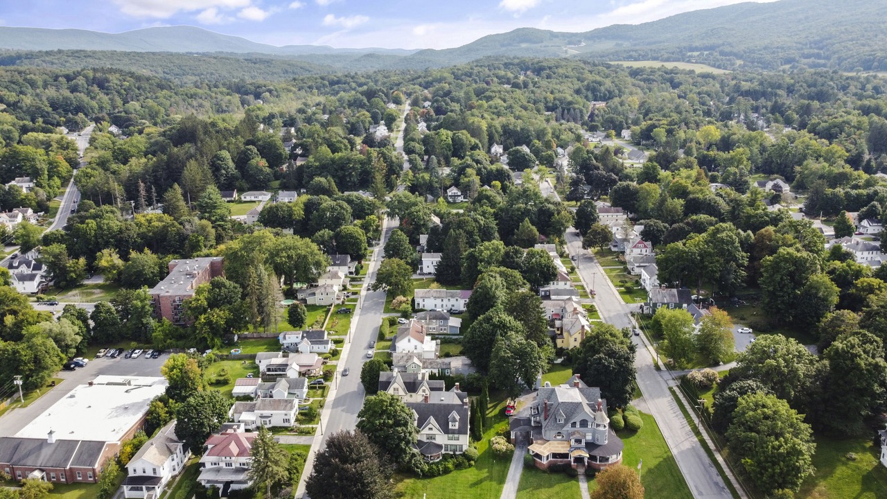 Photo of Others in Bennington