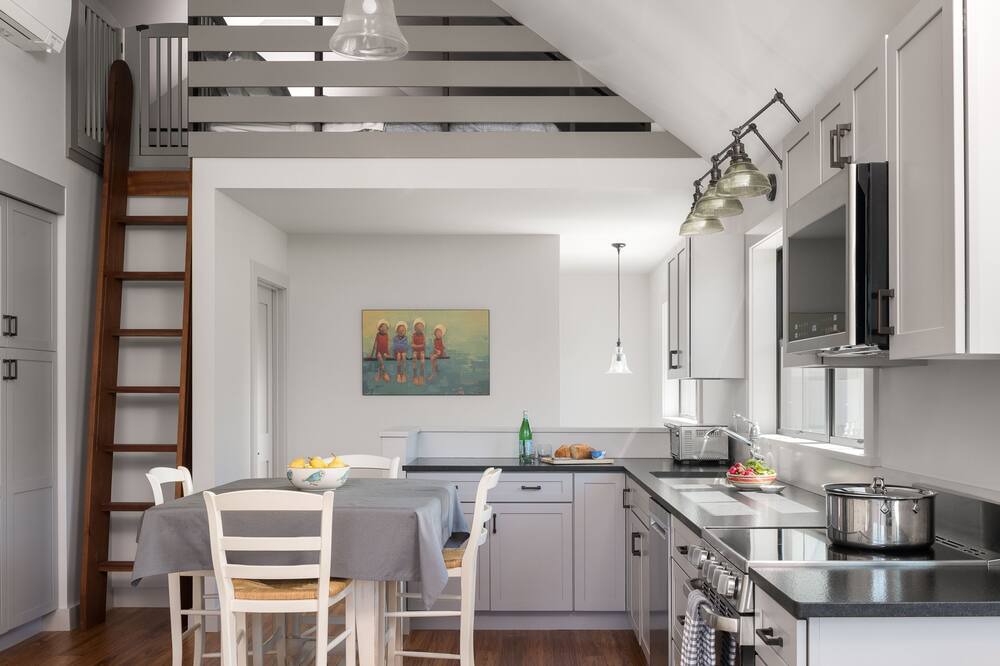 Photo of Kitchen in Middlebury - Warren