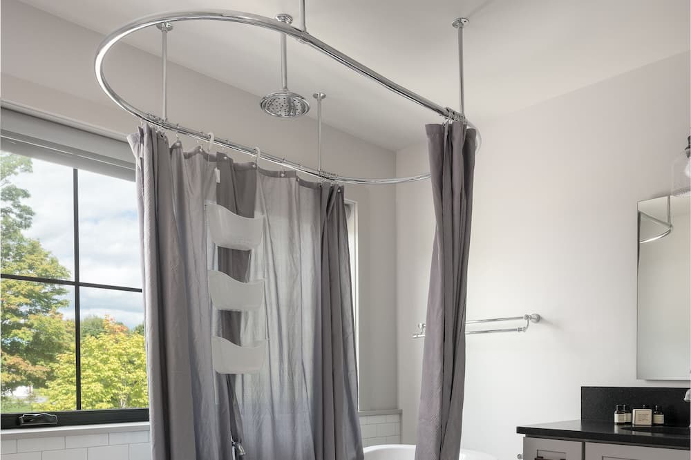 Photo of Bathroom in Middlebury - Warren