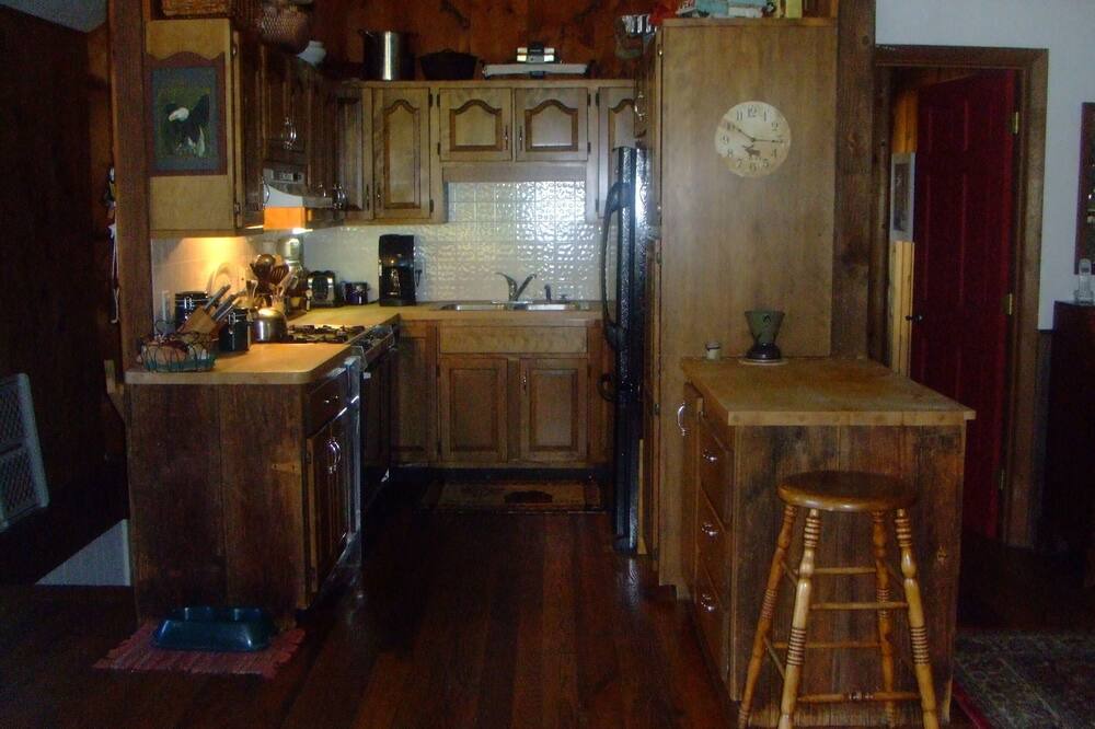 Photo of Kitchen in Londonderry