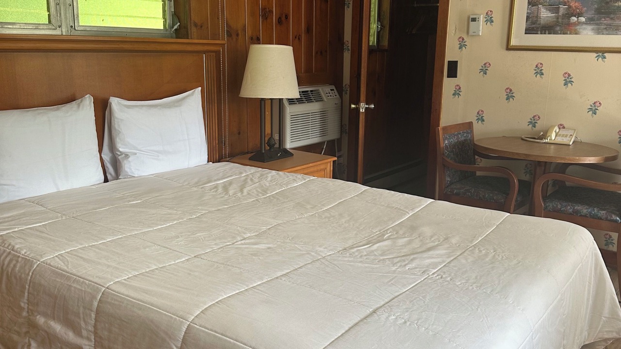 Photo of Bedroom in Bennington