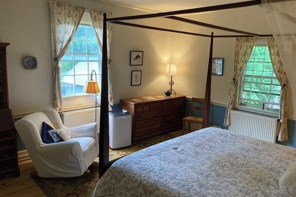 Photo of Bedroom in Bread Loaf