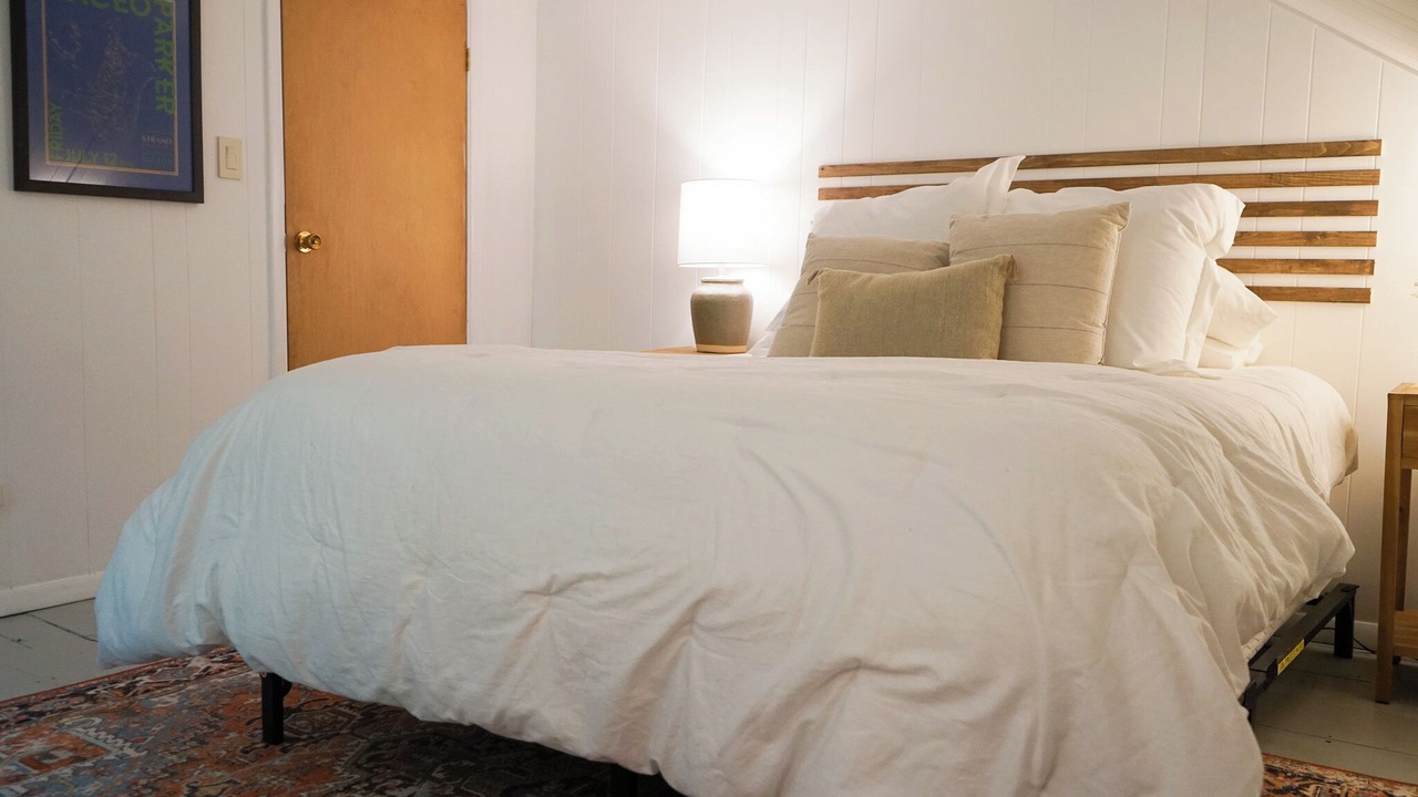 Photo of Bedroom in Mount Tabor