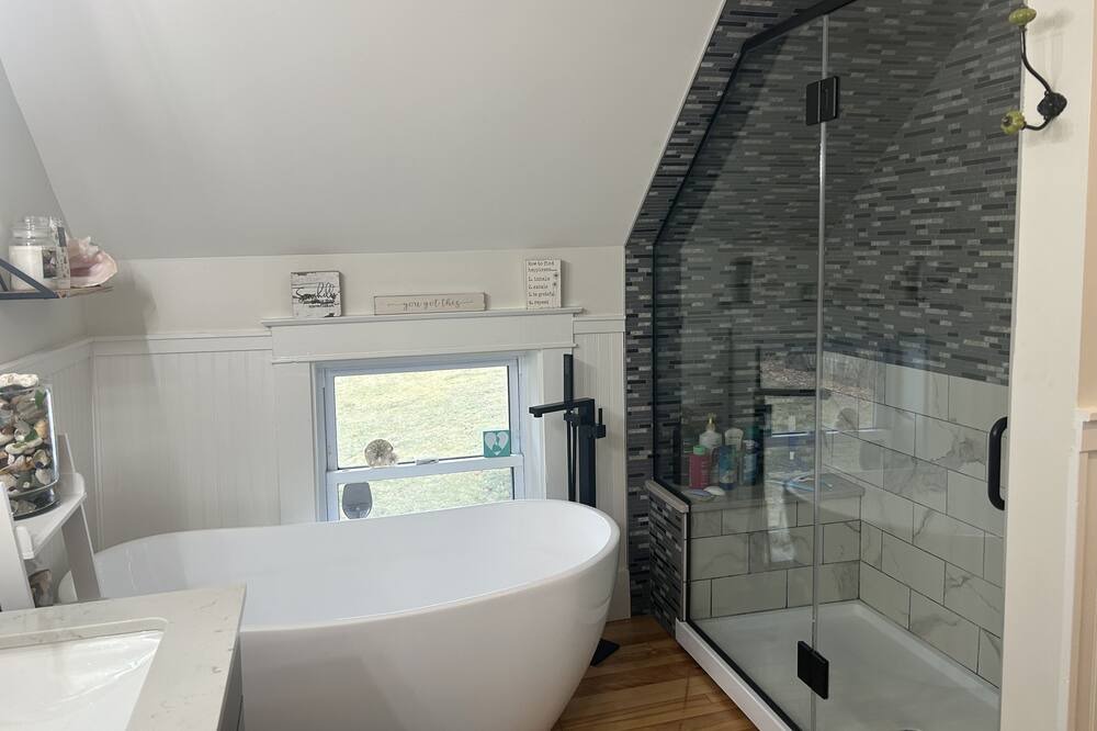 Photo of Bathroom in St. Albans