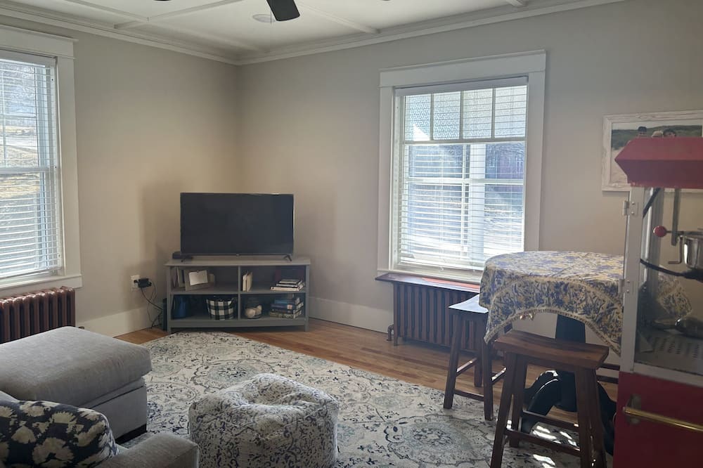 Photo of Livingroom in St. Albans