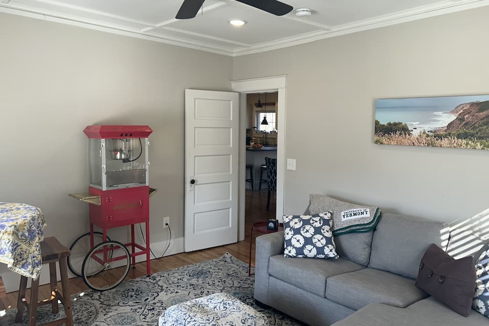 Photo of Livingroom in St. Albans