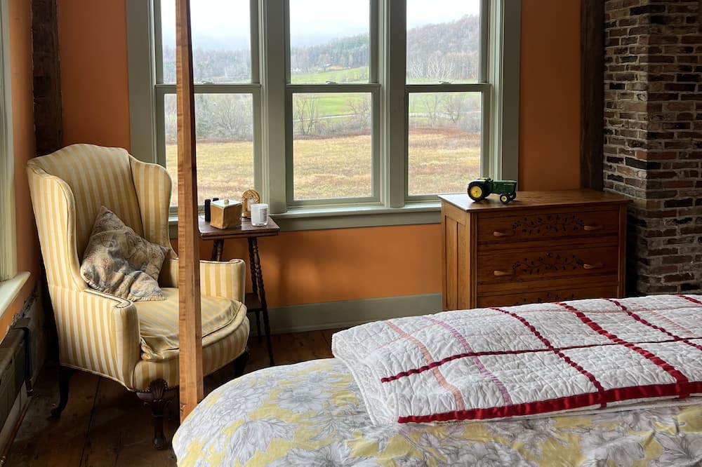 Photo of Bedroom in Shaftsbury