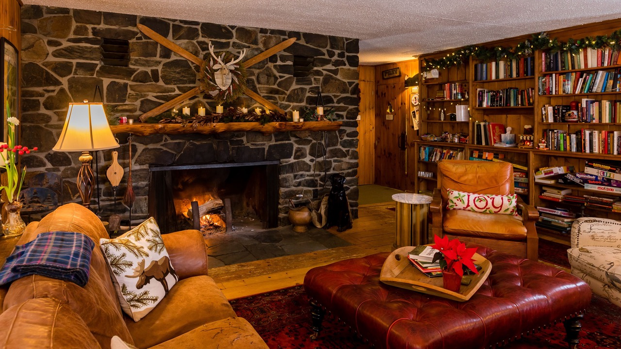 Photo of Livingroom in Stowe Area