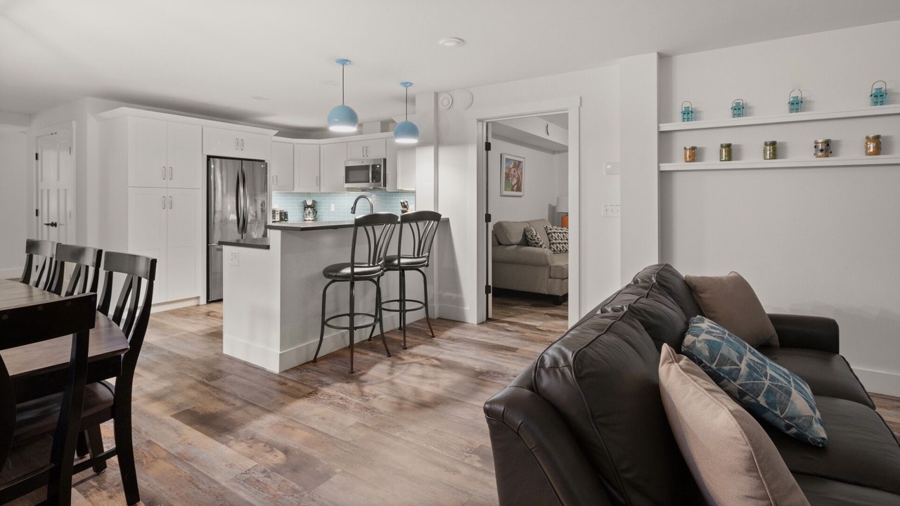 Photo of Others in Warren