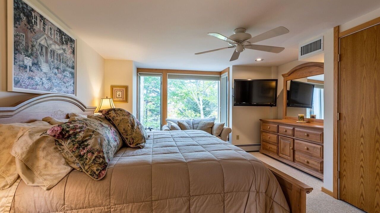 Photo of Bedroom in Stratton Mountain