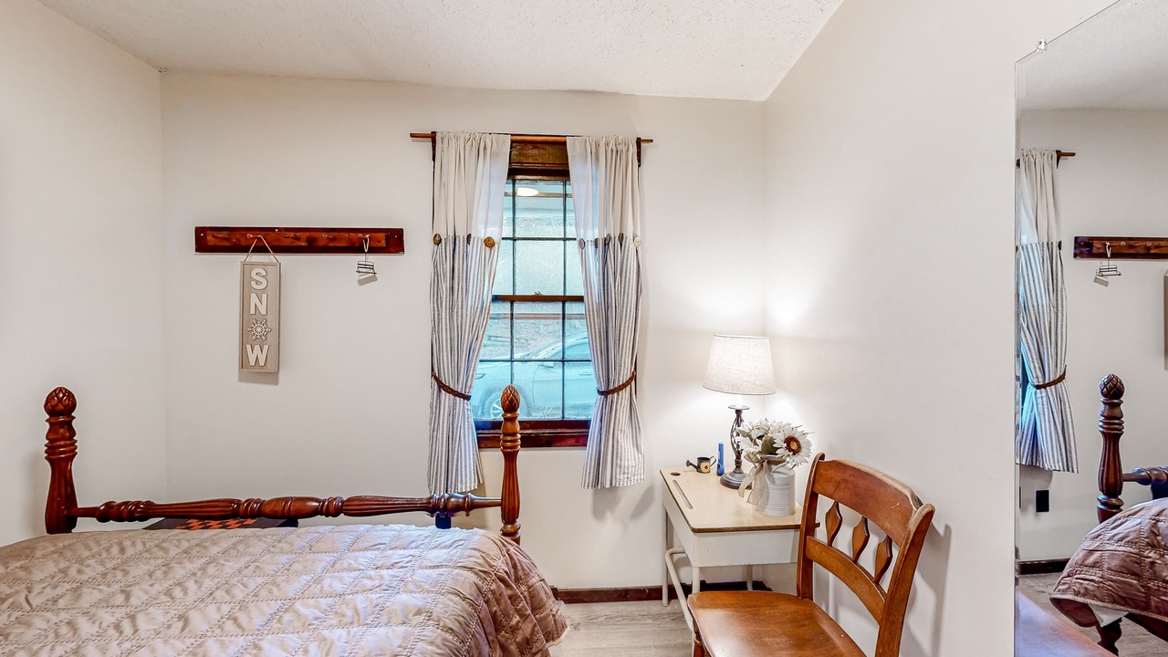 Photo of Bedroom in Ira