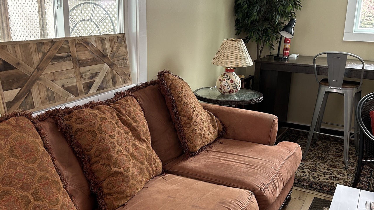 Photo of Livingroom in South End