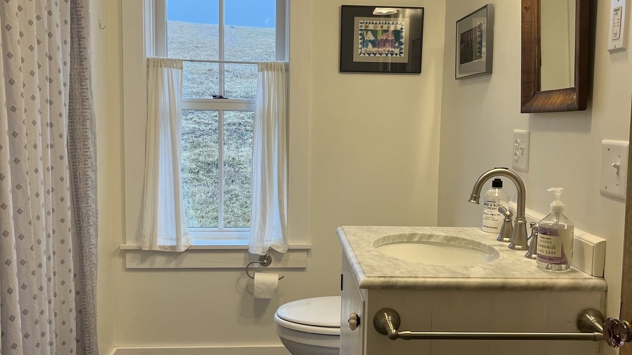 Photo of Bathroom in North Ferrisburgh
