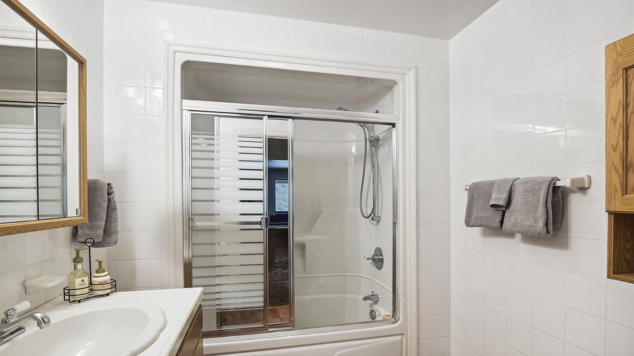 Photo of Bathroom in Stowe Hollow
