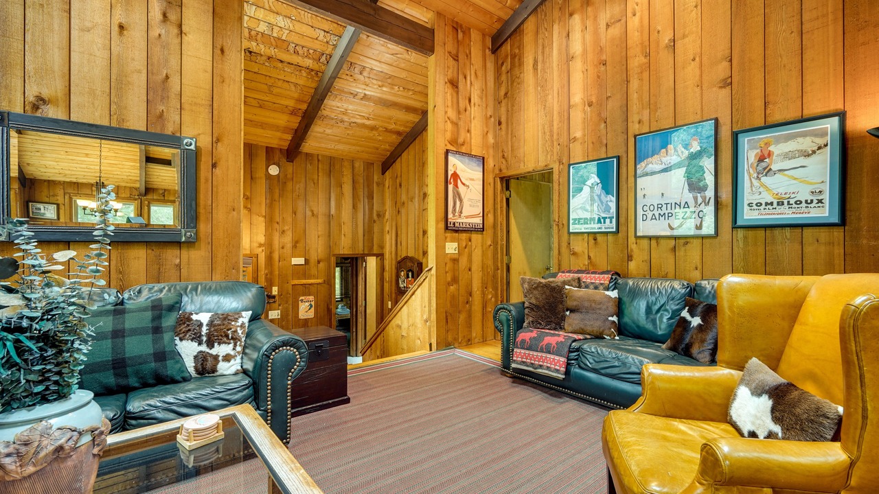 Photo of Livingroom in Jamaica