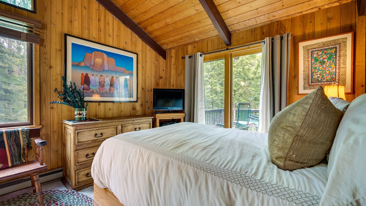 Photo of Bedroom in Jamaica