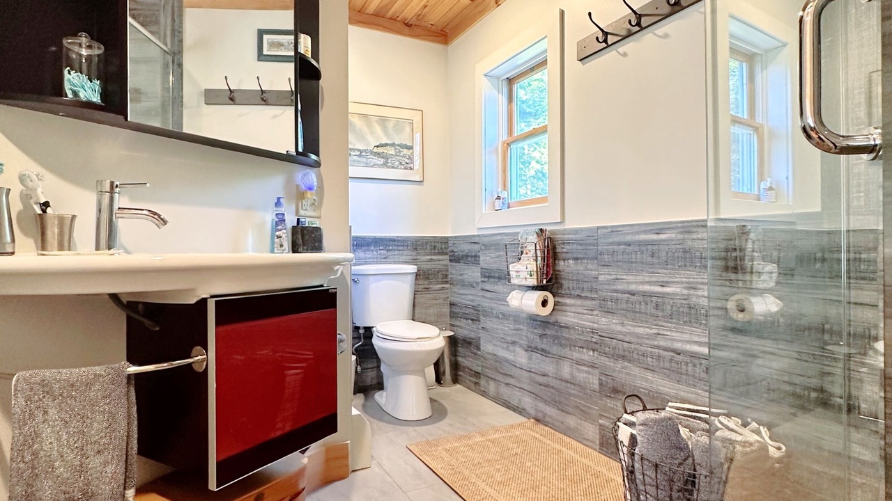 Photo of Bathroom in North Troy