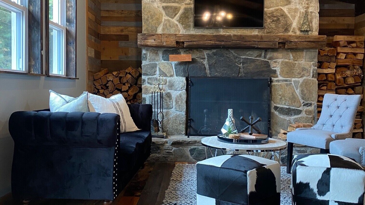 Photo of Livingroom in West Dover