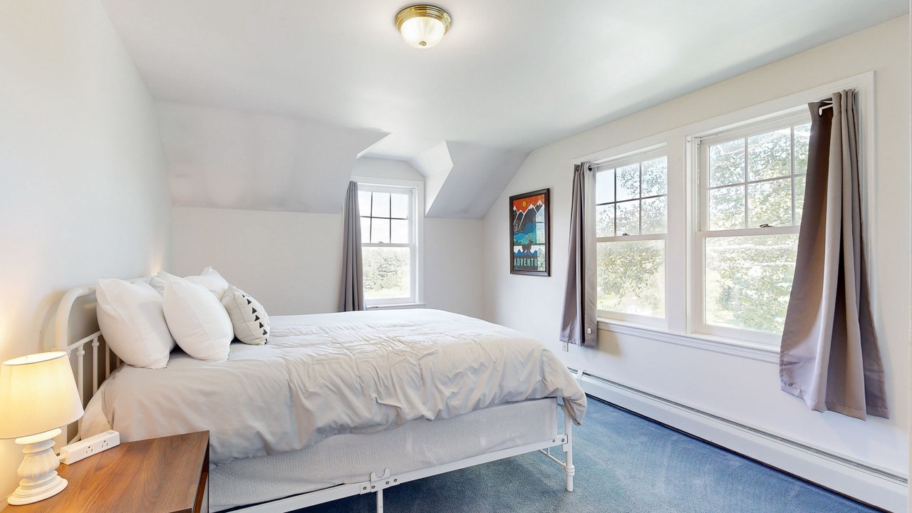 Photo of Bedroom in Clarendon
