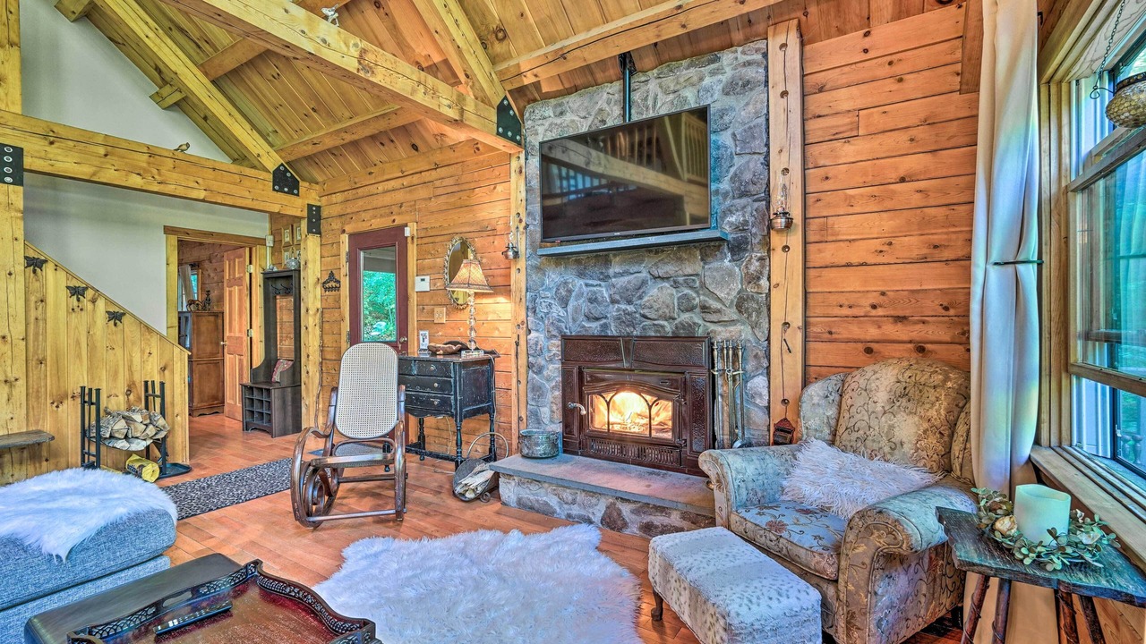 Photo of Livingroom in West Dover