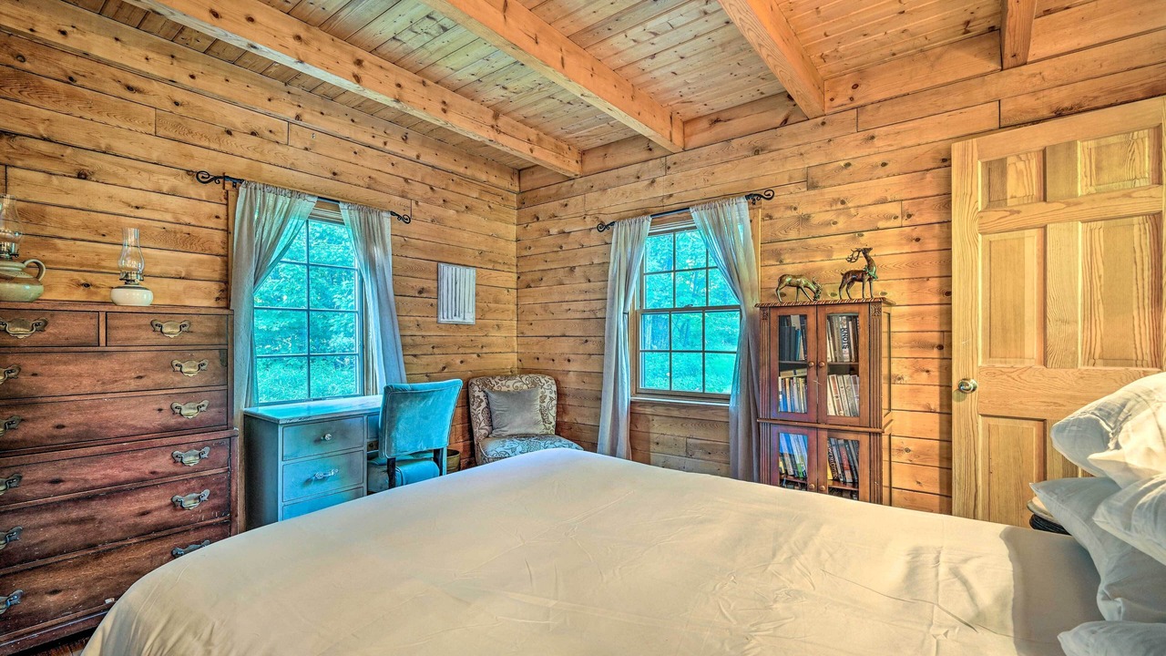 Photo of Bedroom in West Dover