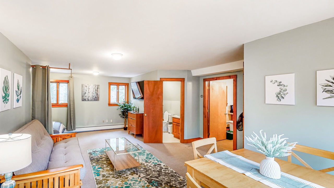 Photo of Livingroom in Stowe Area