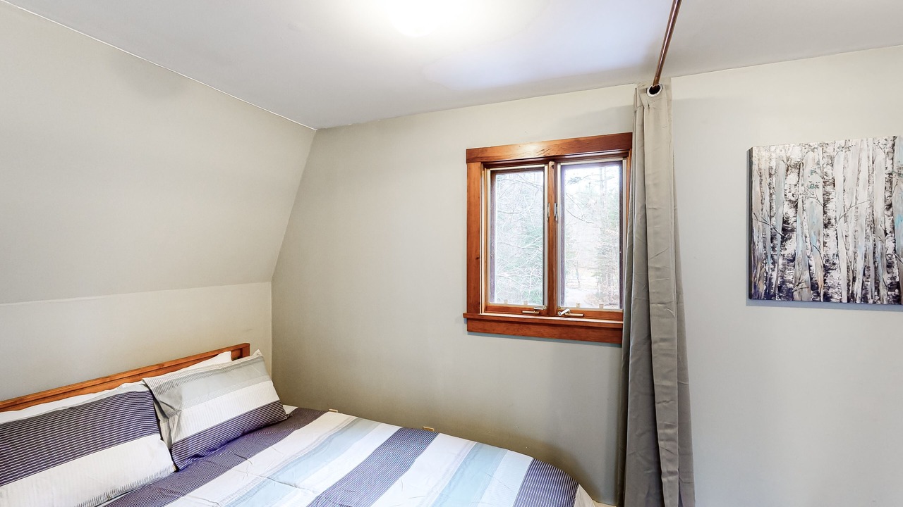 Photo of Bedroom in Stowe Area
