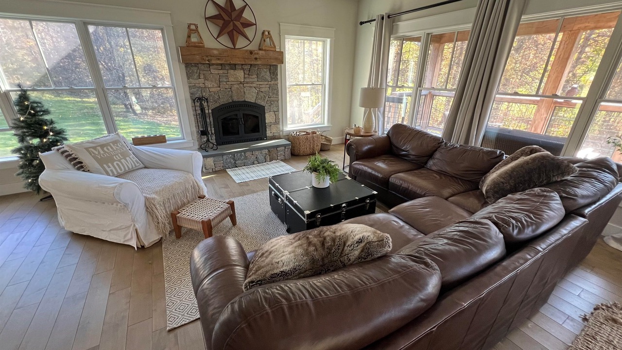 Photo of Livingroom in Stowe