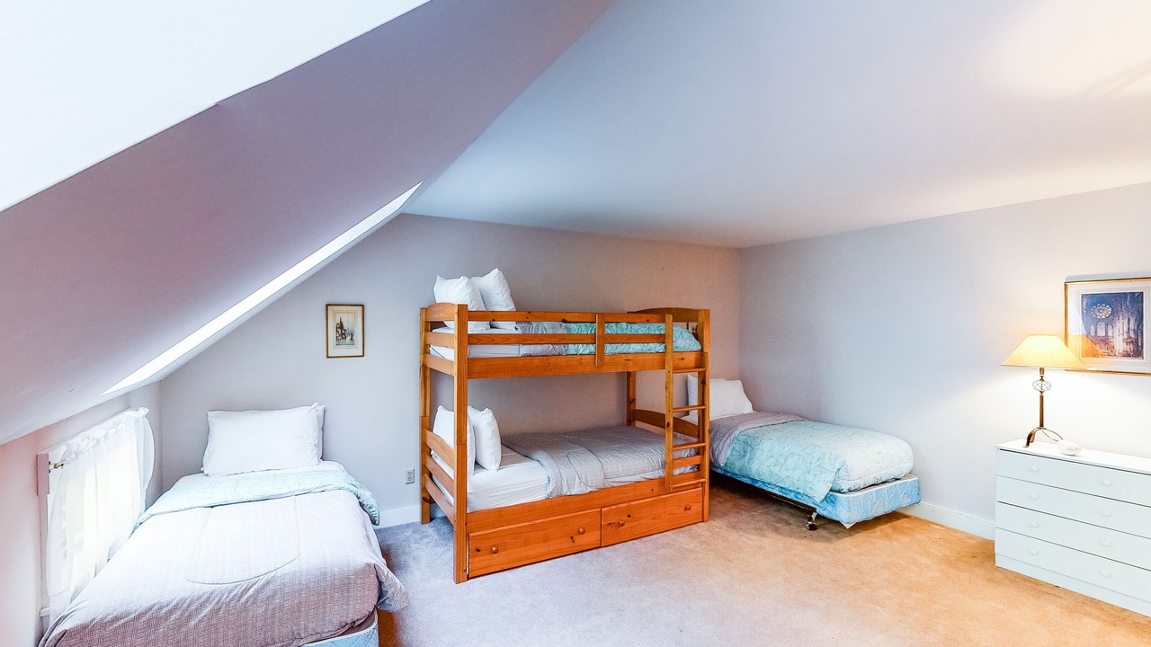 Photo of Bedroom in South Londonderry