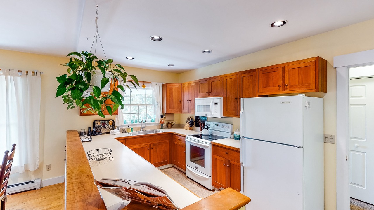 Photo of Kitchen in South Londonderry