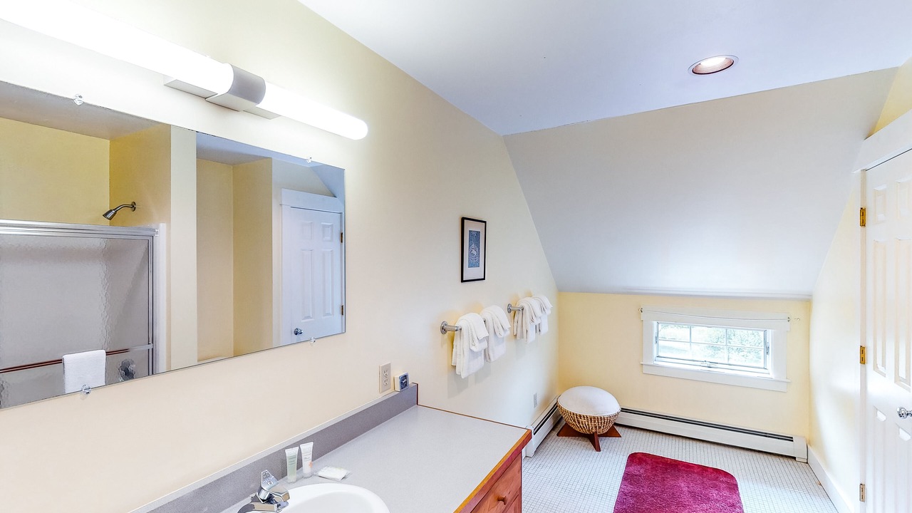Photo of Bathroom in South Londonderry
