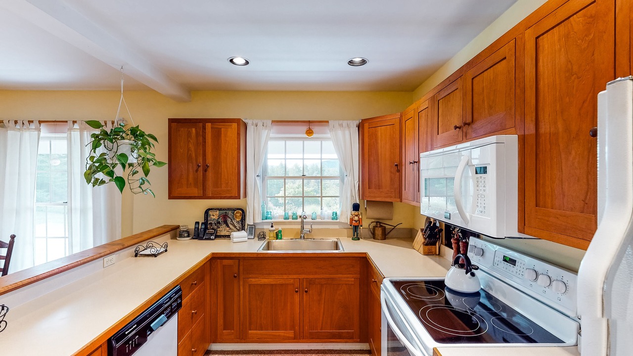 Photo of Kitchen in South Londonderry