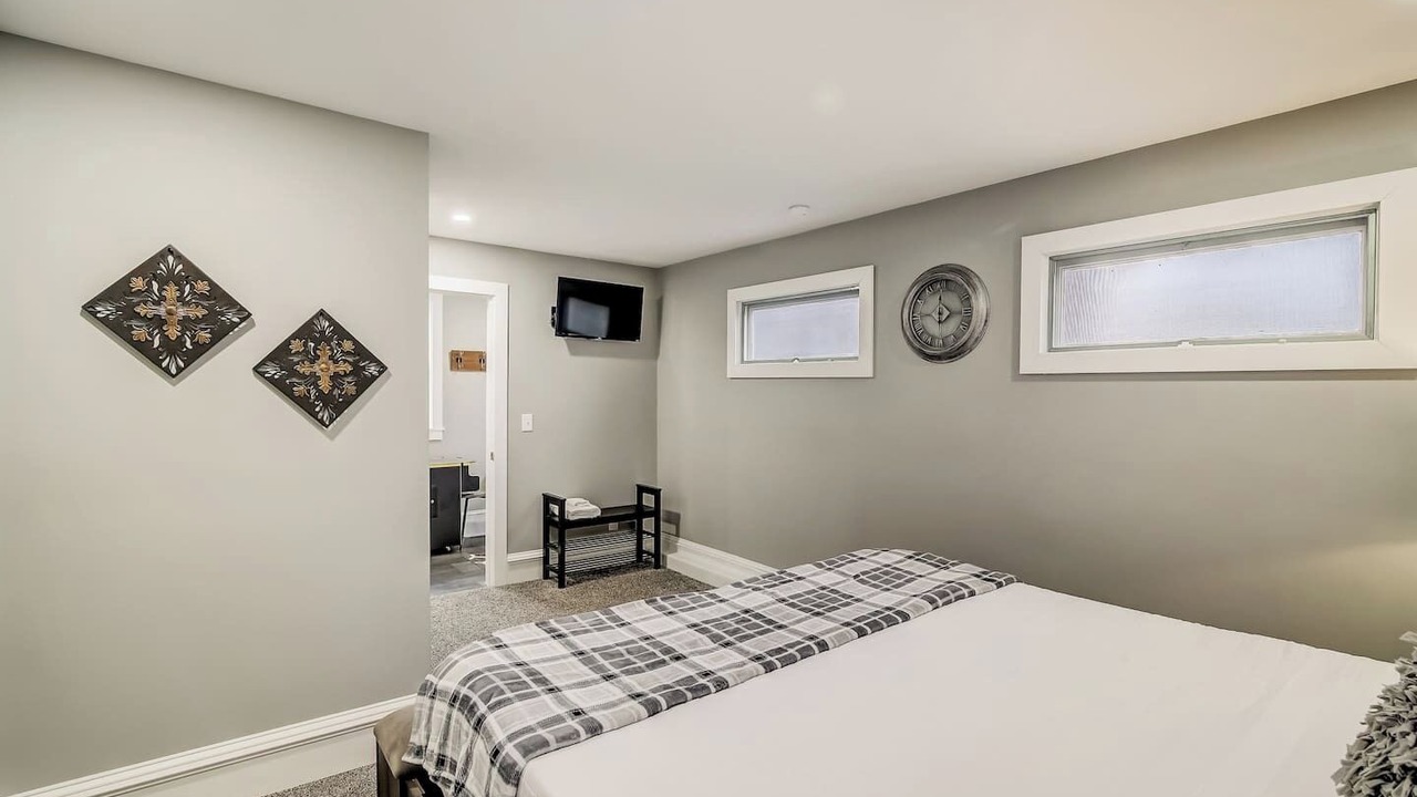 Photo of Bedroom in Huron