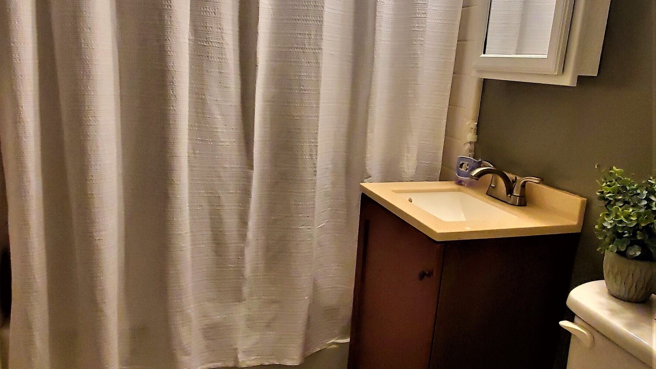 Photo of Bathroom in Londonderry