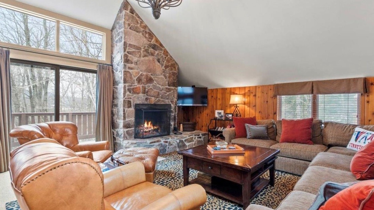 Photo of Livingroom in Stratton Mountain