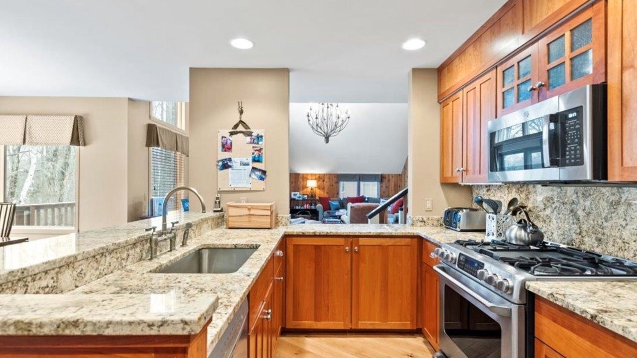Photo of Kitchen in Stratton Mountain