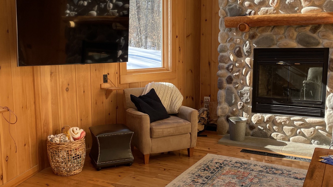 Photo of Livingroom in South Londonderry