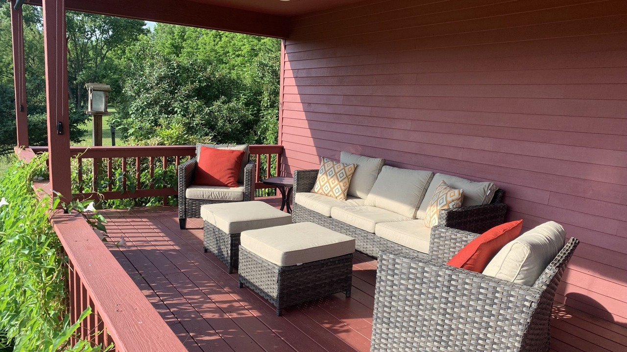 Photo of Outdoor in Clarendon