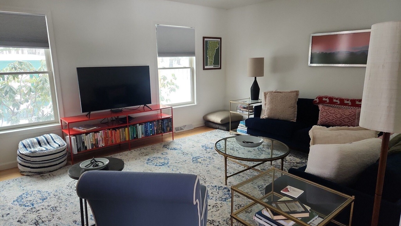 Photo of Livingroom in Clarendon
